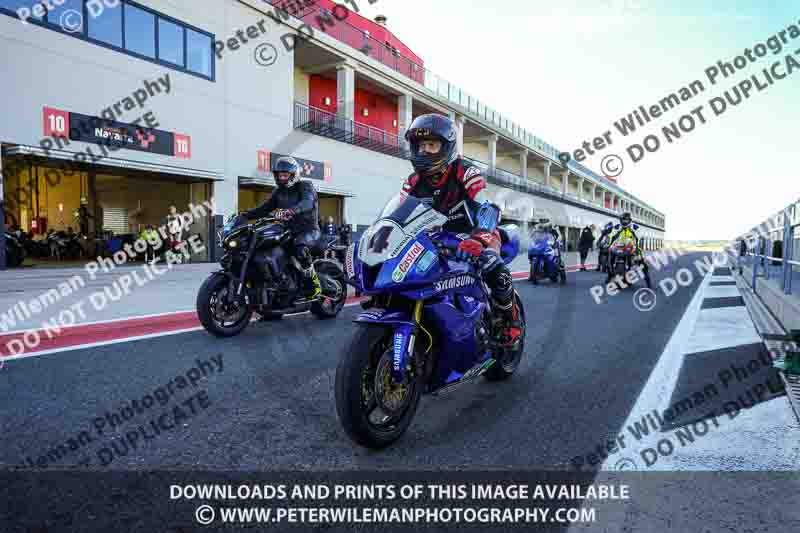 cadwell no limits trackday;cadwell park;cadwell park photographs;cadwell trackday photographs;enduro digital images;event digital images;eventdigitalimages;navarra;no limits trackdays;peter wileman photography;racing digital images;trackday digital images;trackday photos